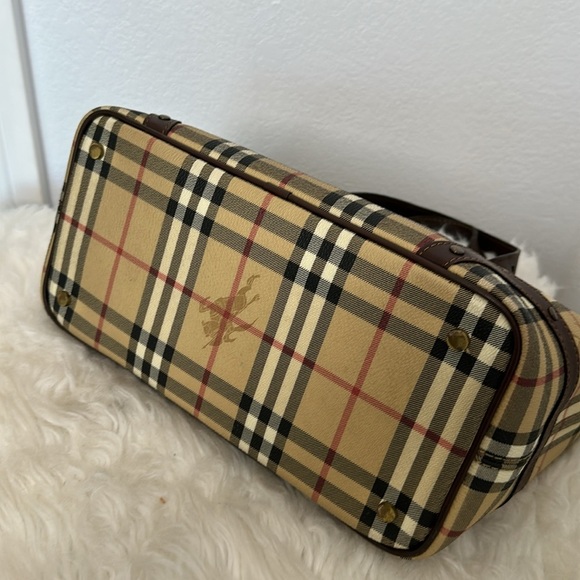 💯Authentic BURBERRY Haymarket Check Buckle Satchel Chocolate🍀 - Picture 16 of 16